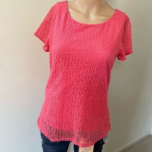 Ann Taylor Pink Lace Fully Lined Super Soft & Stretchy Top Size: Small